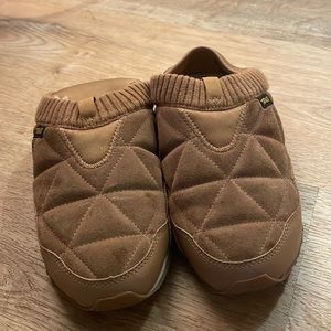 Teva Slippers